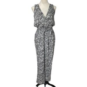 Anthropologie Cloth & Stone Romper Small Gray Leopard Print Jumpsuit‎ Surplice